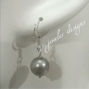 Akoya Pearls Round 9-10mm in Grey designed in 925